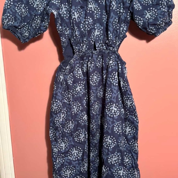 Zara Blue and White Block Print Cut-Out Dress" - Picture 2 of 4